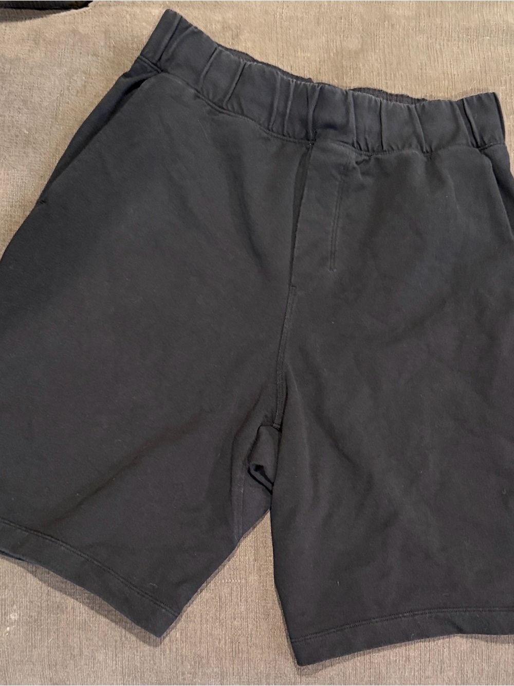 Lululemon Men's Black Elastic-Waist Sweat Shorts